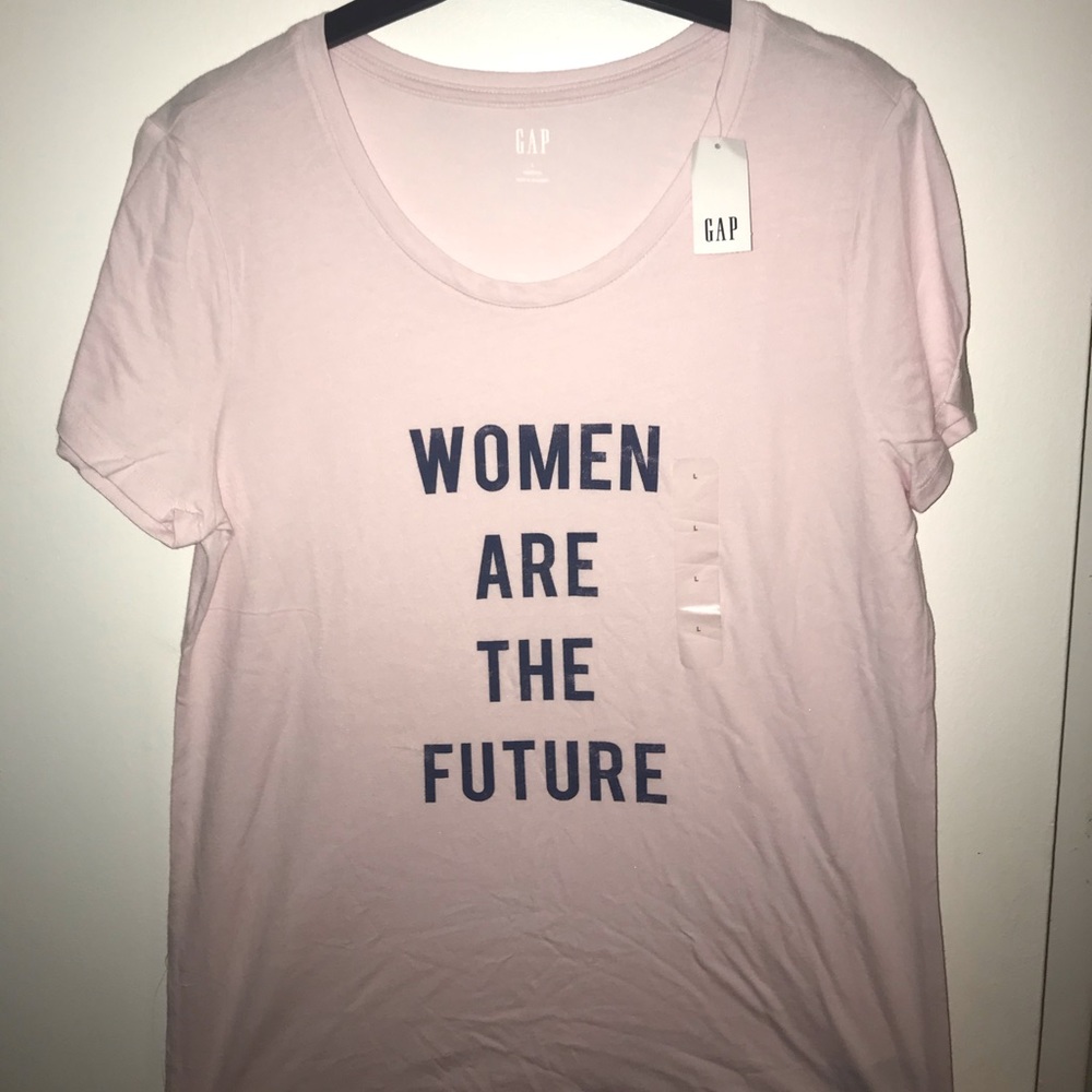 GAP Woman T-Shirt